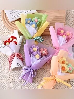 Handmade Crochet Flower Mini Bouquet Mother’s Day Forever Flowers
